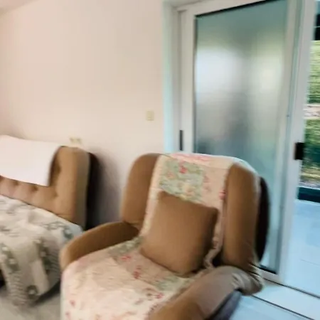 Lägenhet Yenny Anica Bojana